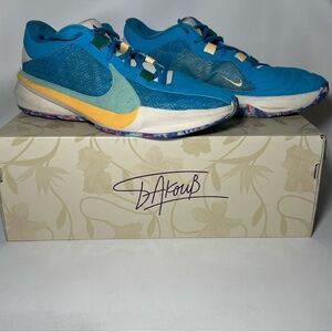 Nike Giannis Zoom Freak Blue Lightening Emerald Rise DX4985 400 Athletic Shoes